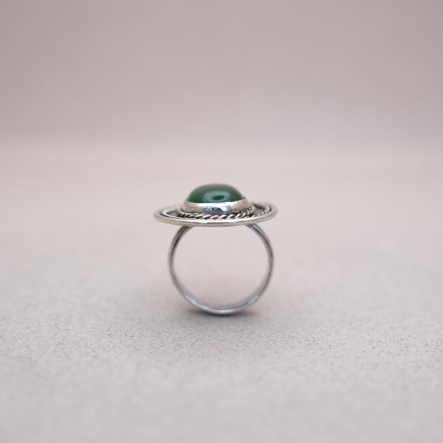Green oval agate Ring