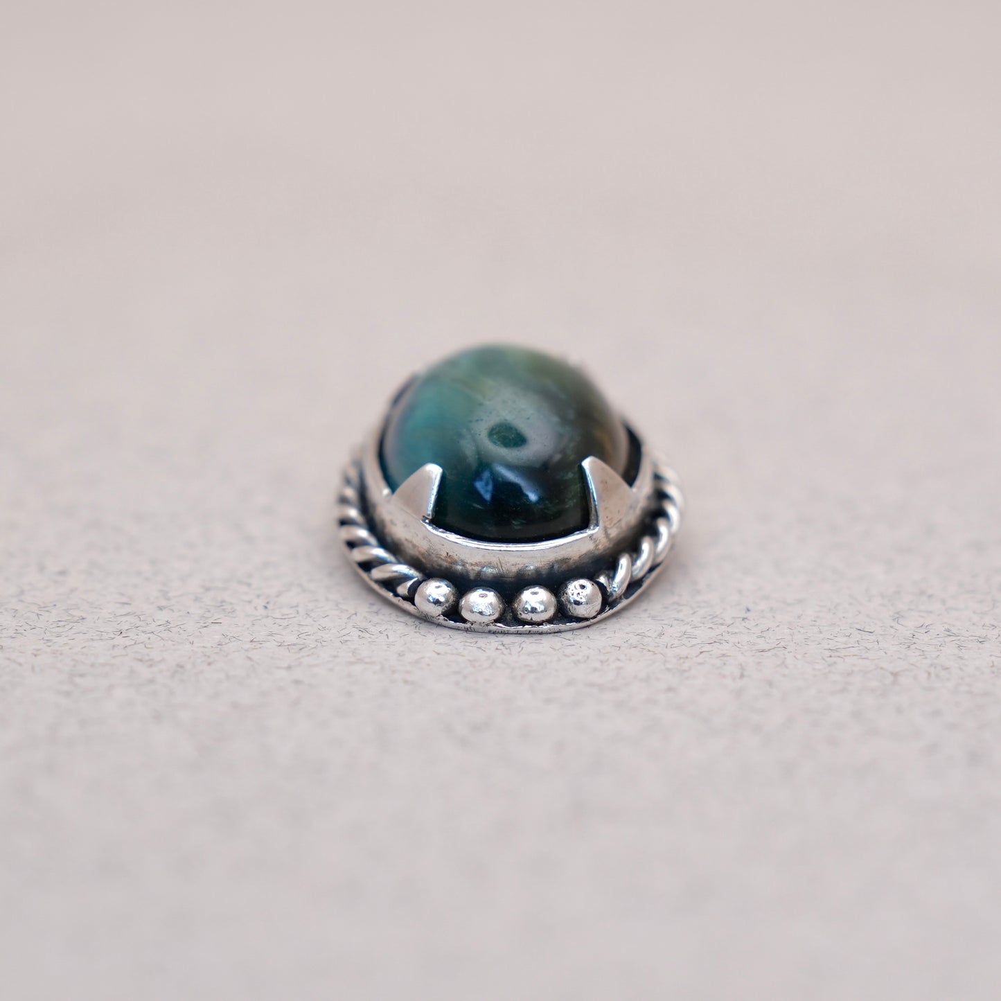 Oval Labradorite Pendant